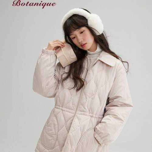 Botanique植物学优雅光泽感可脱卸毛领两面穿90%白鸭绒收腰羽绒服