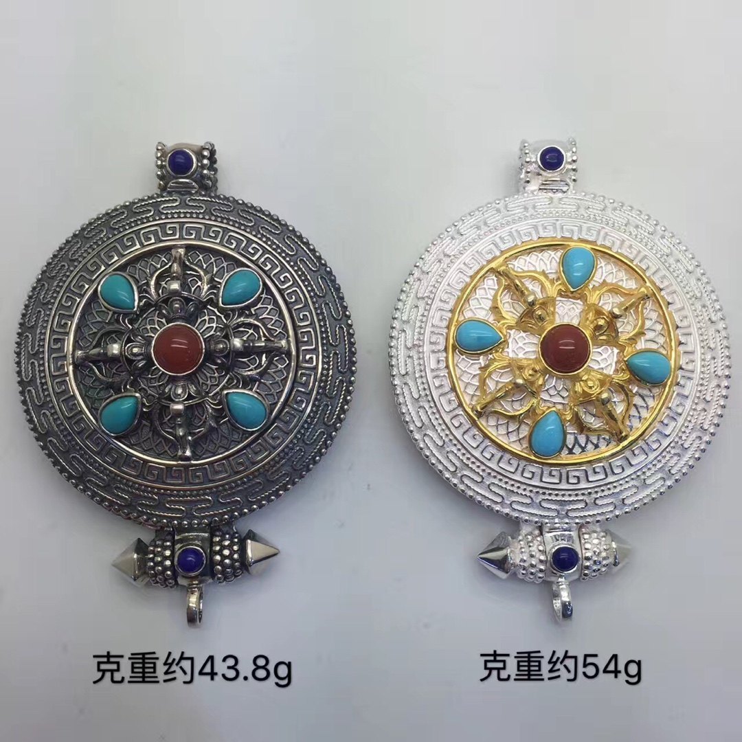 泰银款到货S925纯银镶嵌南红美国蓝松素银、做旧嘎乌盒吊坠可打开