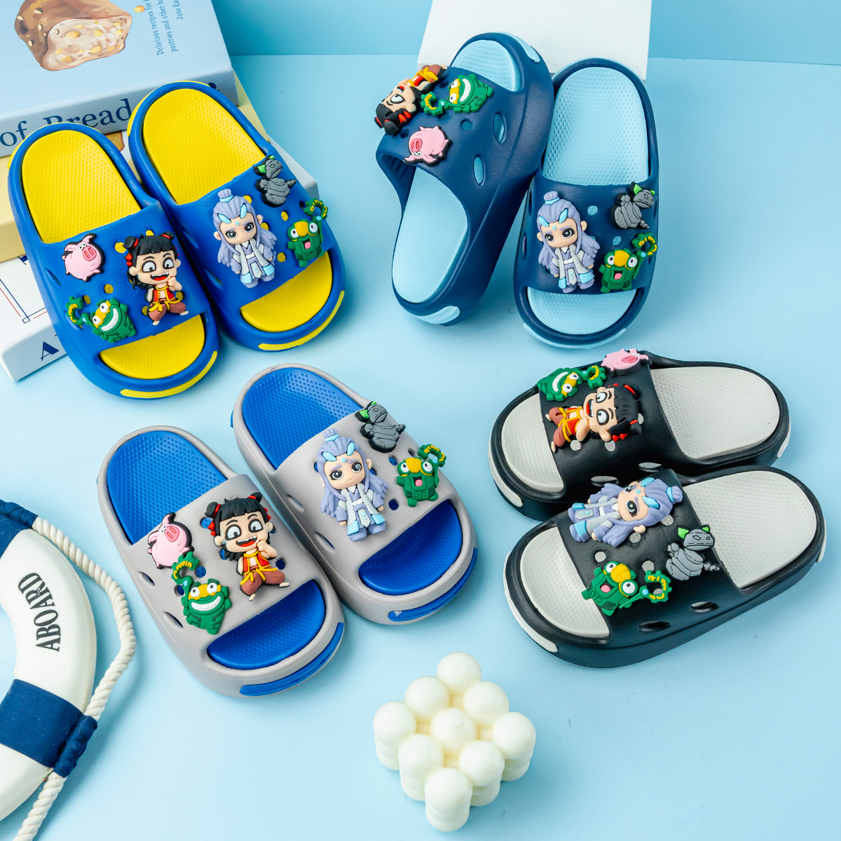新款爆款卡通哪吒结界兽百搭男童EVA拖鞋时尚双拼软底防滑凉鞋