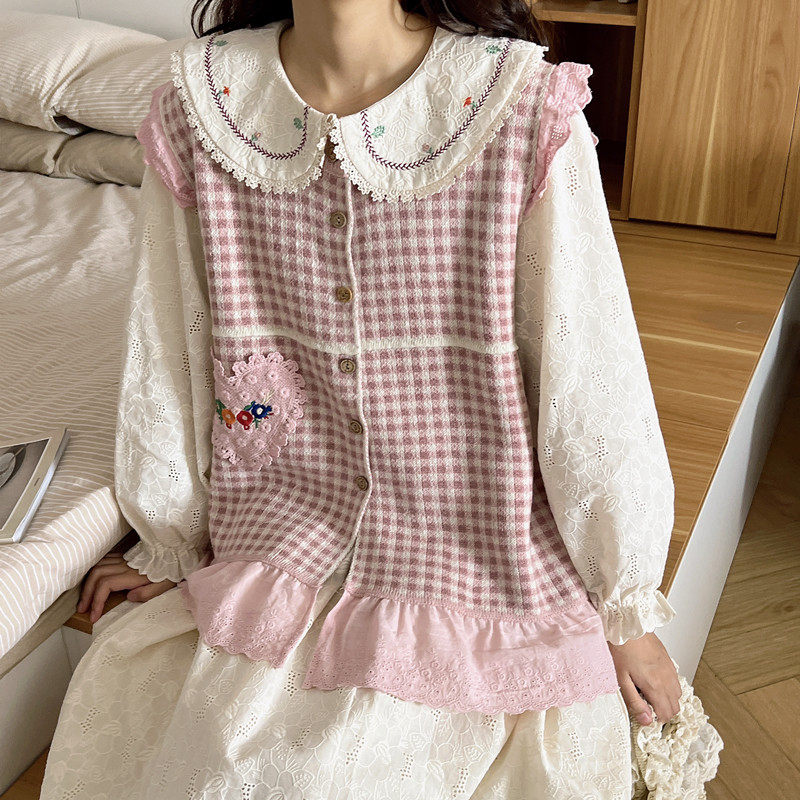 甜美少女感爱心口袋针织马甲森系蕾丝拼接提花格子编织减龄毛衣,女装/女士精品,毛衣,淘宝优惠券,粉丝福利购,淘宝优惠卷