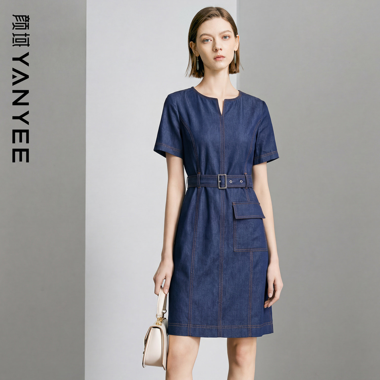 颜域短袖休闲牛仔连衣裙2026夏季新款修身职场气质千金风工装短裙