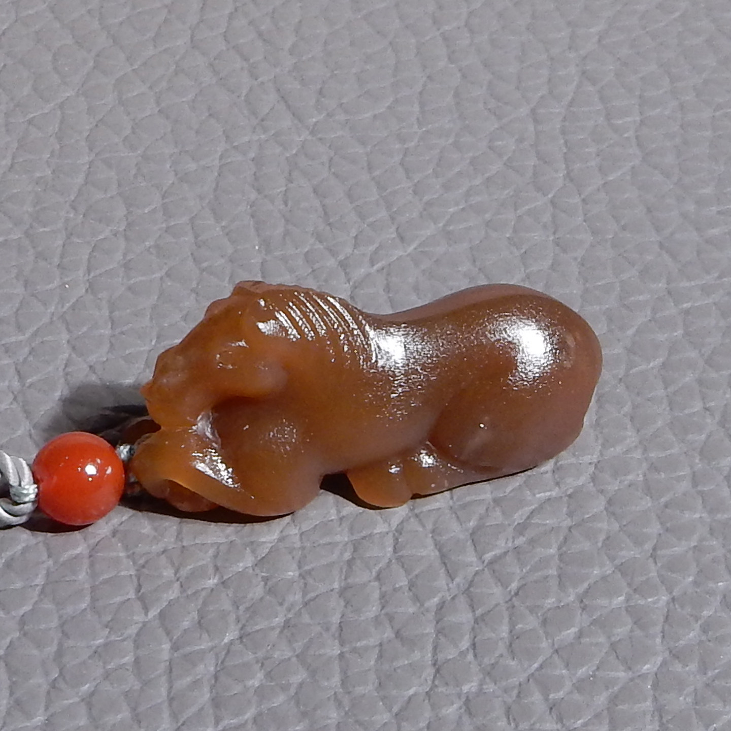 玉禧珠宝天然和田玉新疆且末油润高脂老红糖玉马到成功吊坠挂件Q