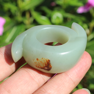玉禧珠宝精品和田玉特色高油性青白玉红皮籽料23mm戒指玉石扳指W1