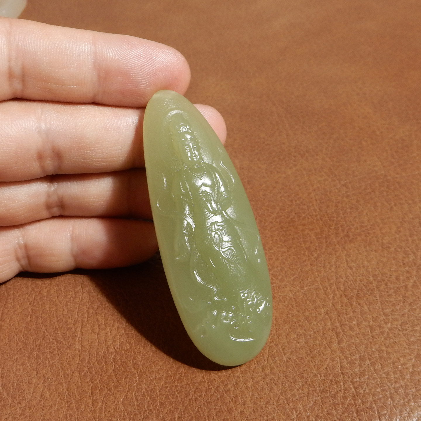 玉禧珠宝天然和田玉新疆若羌油润青黄口料降龙观音吊坠挂件Q