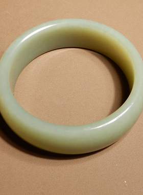 方言和田玉新疆细腻蓝色基调手镯