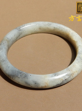 新疆意境青花籽料内径59mm