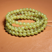 惊呆了方言和田玉新疆且末高脂细腻黄口料8mm108颗圆珠手串手链A6