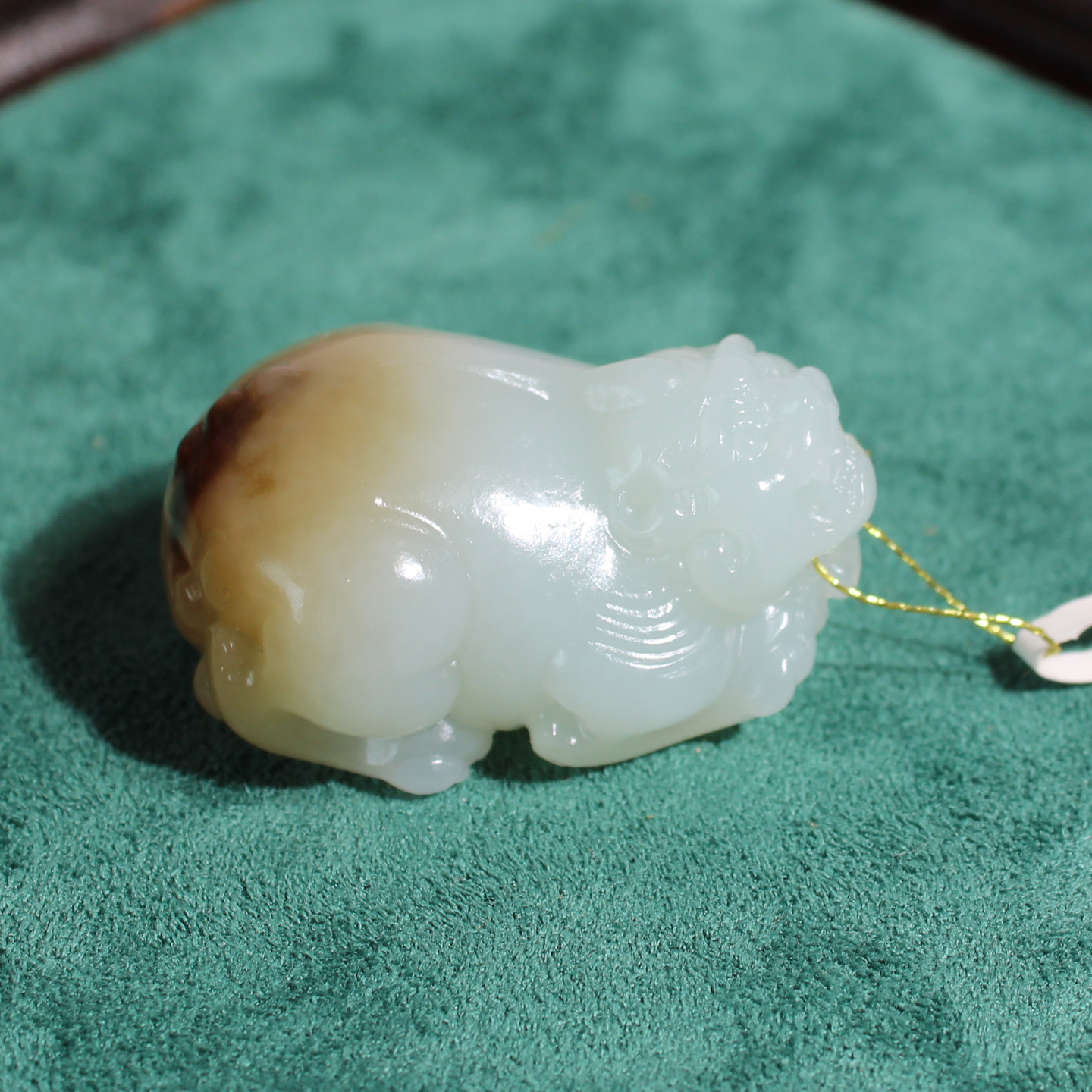 玉禧珠宝精品和田玉新疆细腻油糯且末料糖白玉瑞兽貔貅吊坠A1