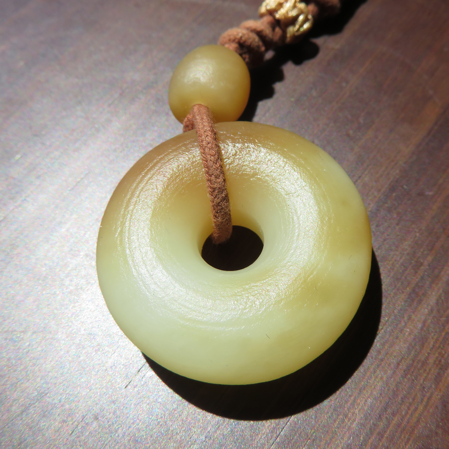 亏麻了方言和田玉精品新疆且末料糖白玉老光工艺平安扣吊坠挂件w