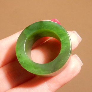 方言和田玉俄罗斯老坑料油润高脂浓色苹果绿碧玉18mm戒指扳指A2