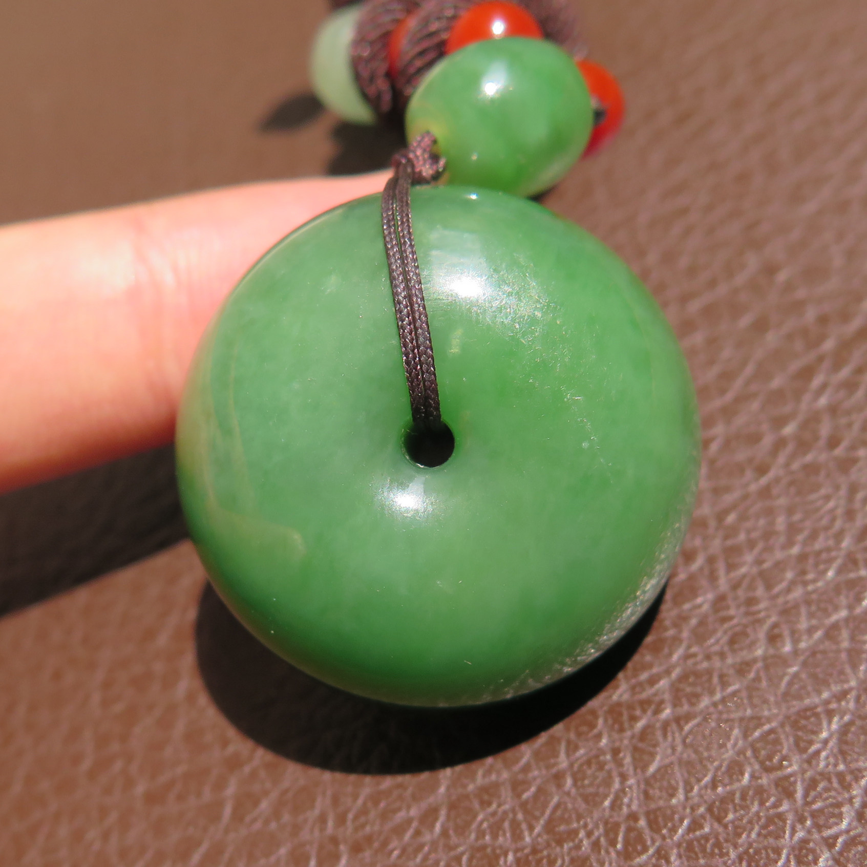 惊呆了方言和田玉佩戴级俄料细腻油润碧玉菠菜绿平安扣吊坠挂件X5