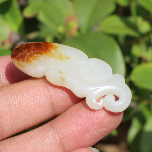 玉禧珠宝和田玉红沁籽料如意吊坠