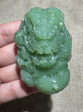 霸气方言和田玉老坑俄罗斯苹果绿碧玉油润细腻生肖龙把件摆件S6