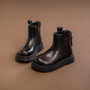 真皮女童鞋子儿童马丁短靴2025新款宝宝公主洋气走秀模特沙漠皮靴