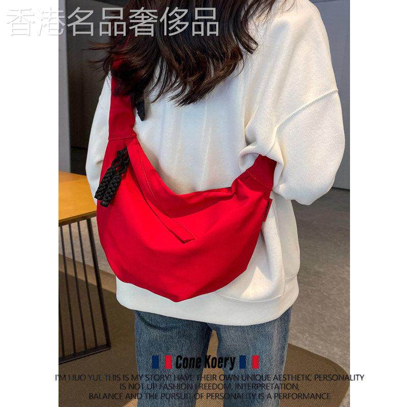 法国包包女新款2026休闲百搭大容量高级感学生斜揹包休闲帆布包潮