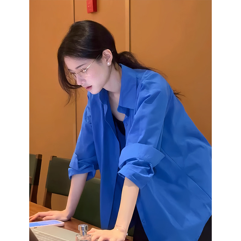 克莱因蓝色衬衫外套女2025新款夏季法式气质宽松显瘦开衫衬衫上衣