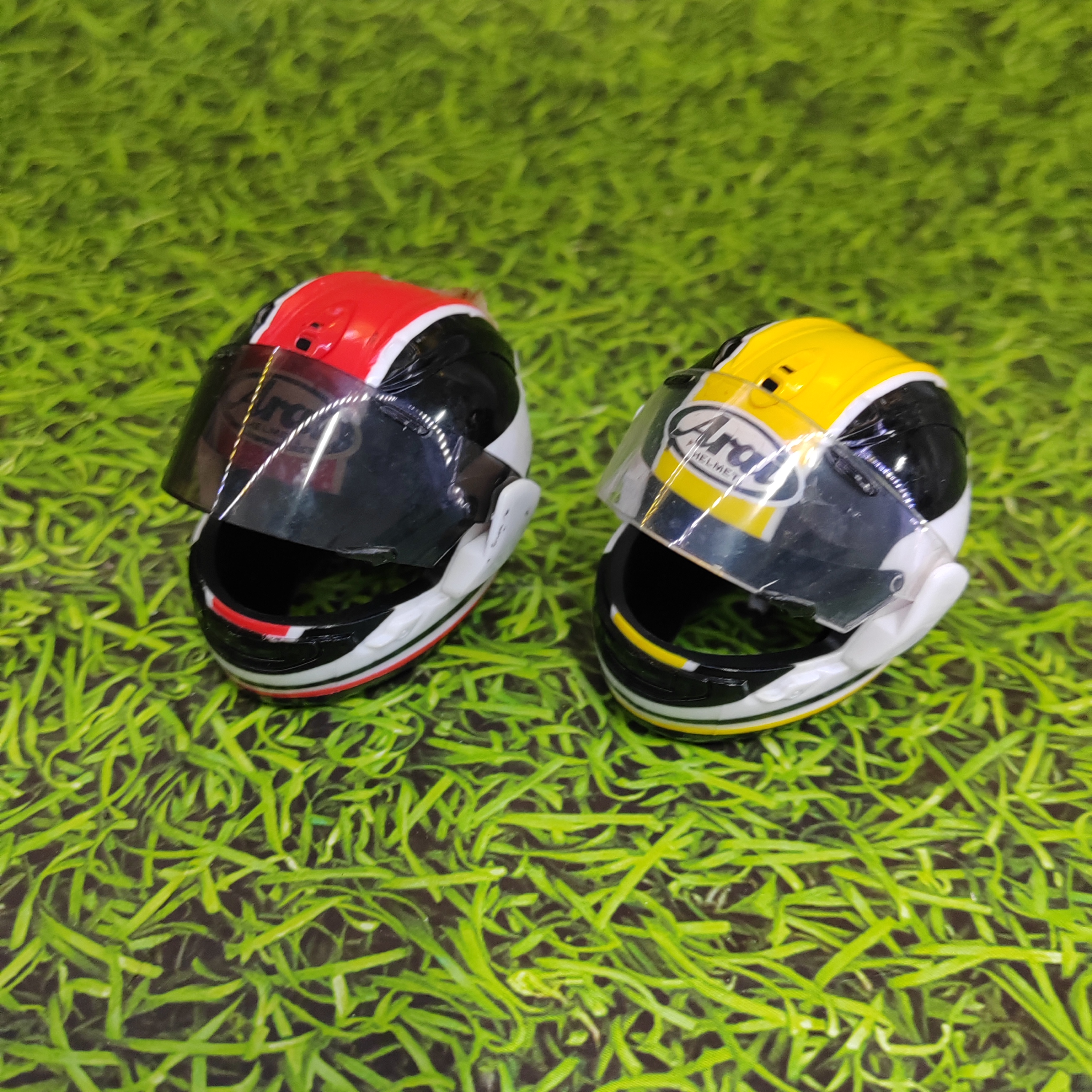 散货现货 日本 Taira Racing 微缩 Arai RX7X 摩托车头盔模型扭蛋