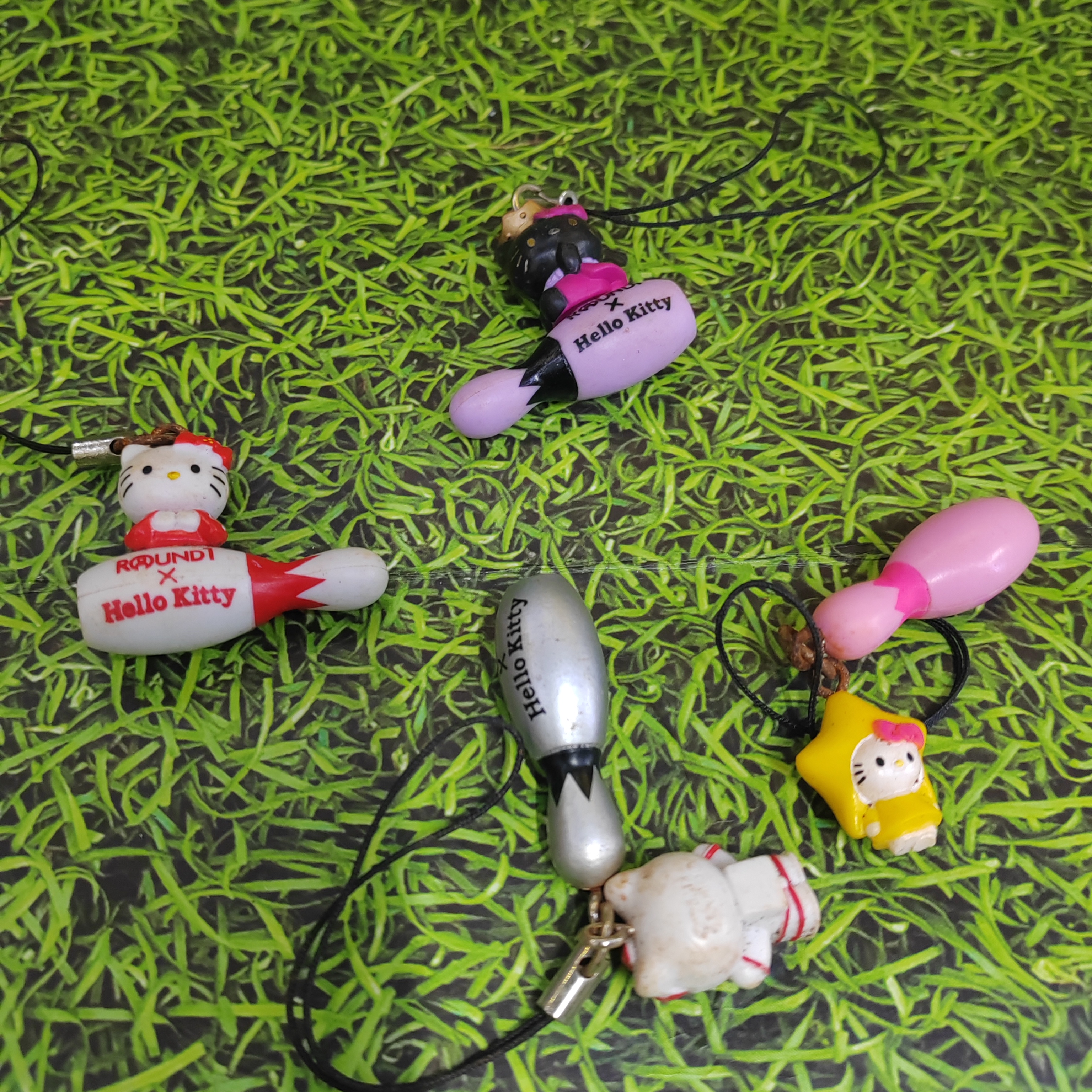 正版散货扭蛋凯蒂猫HelloKitty公仔可爱和服保龄球卡通模型手办