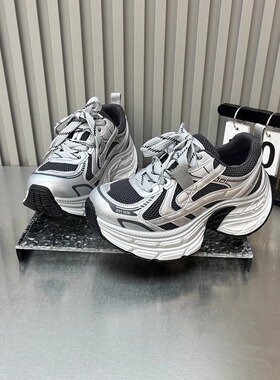 今年流行爆款老爹鞋女2026新款春季网面透气厚底小个子潮酷运动鞋