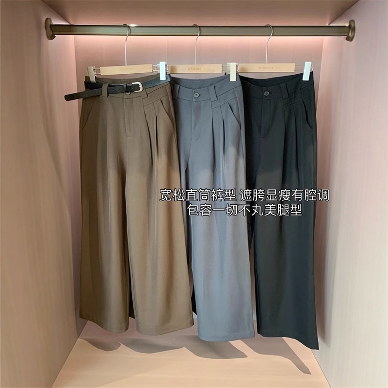 抗皱挺括阔腿直筒西装裤