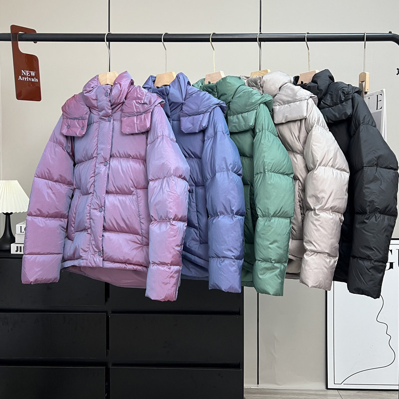 90白鸭绒三防连帽加厚短款羽绒服