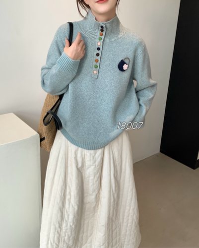 YOYO-半高领彩色扣花线毛衣针织衫毛衣女百搭休闲宽松毛衣女