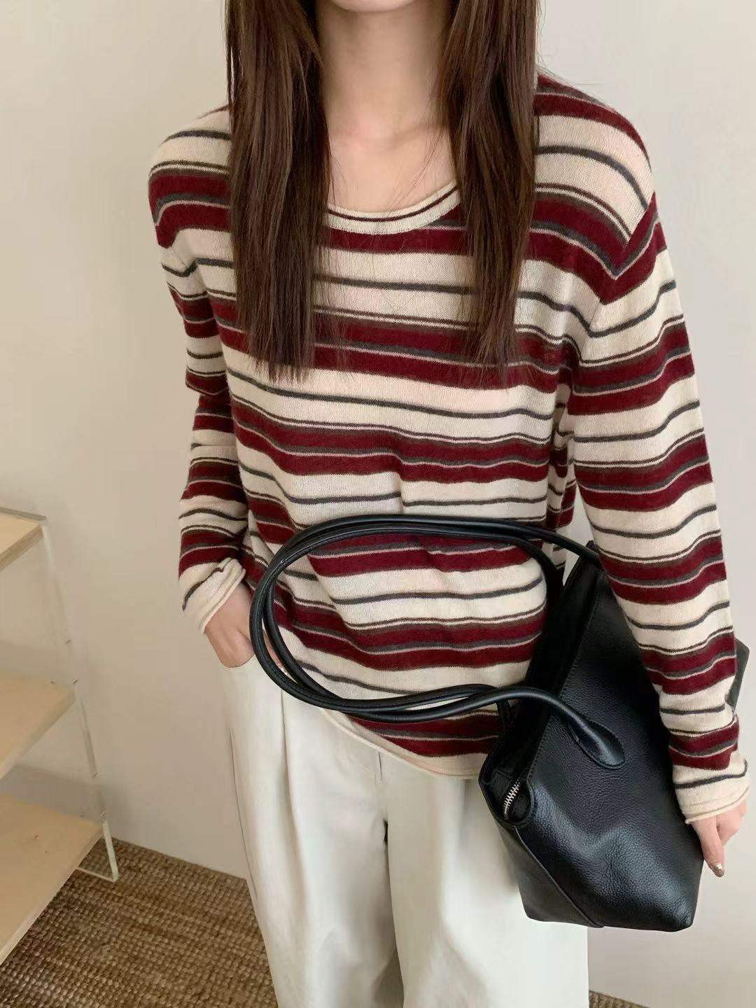 YOYO-新款韩系圆领夹条长袖针织女25秋柔软上衣