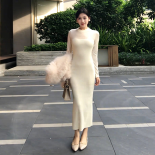 白色圆领长袖连衣裙子女2025秋冬季内搭裙纯欲收腰鱼尾裙包臀长裙