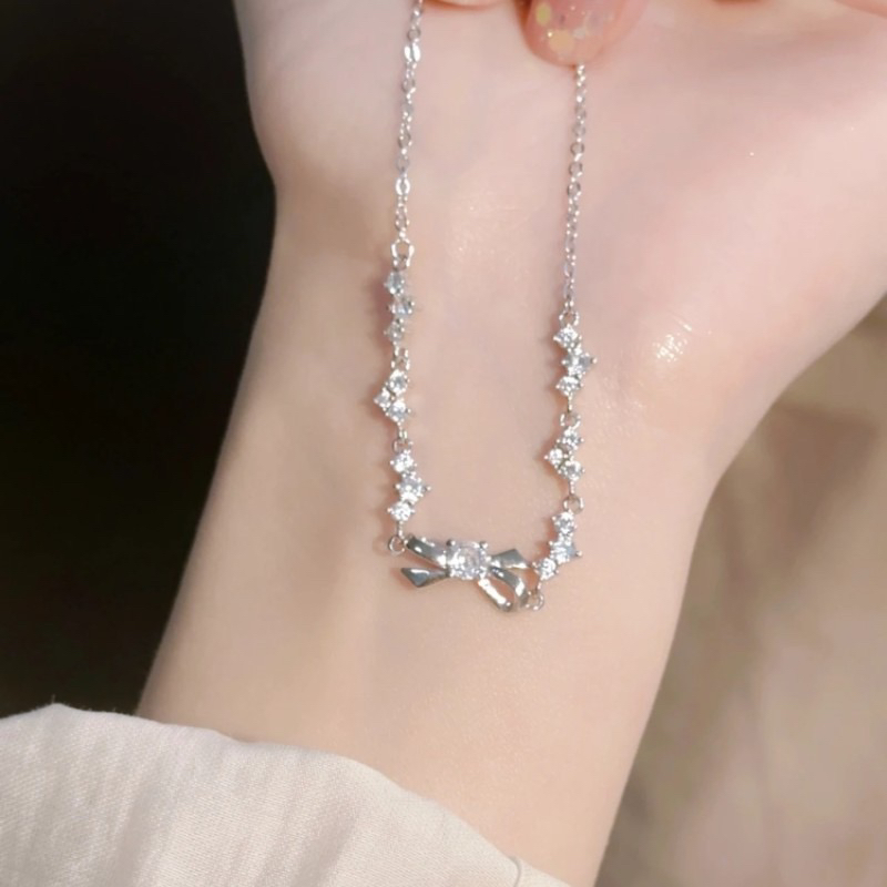 S925纯银蝴蝶结手链女生轻奢小众精致高级感礼物闺蜜手饰