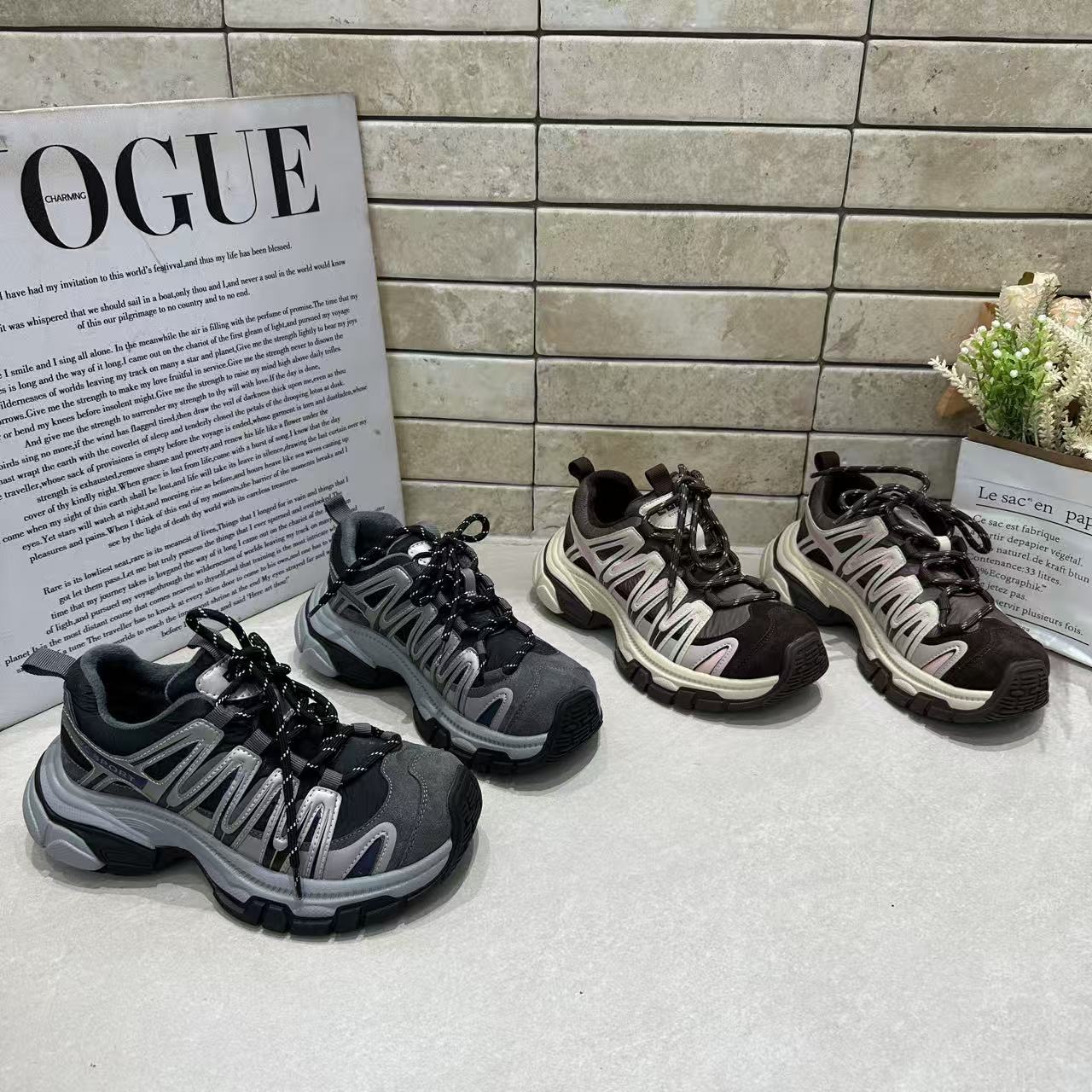 2025冬季新款加绒户外老爹鞋女芭慕秀复古厚底运动休闲系带跑步鞋