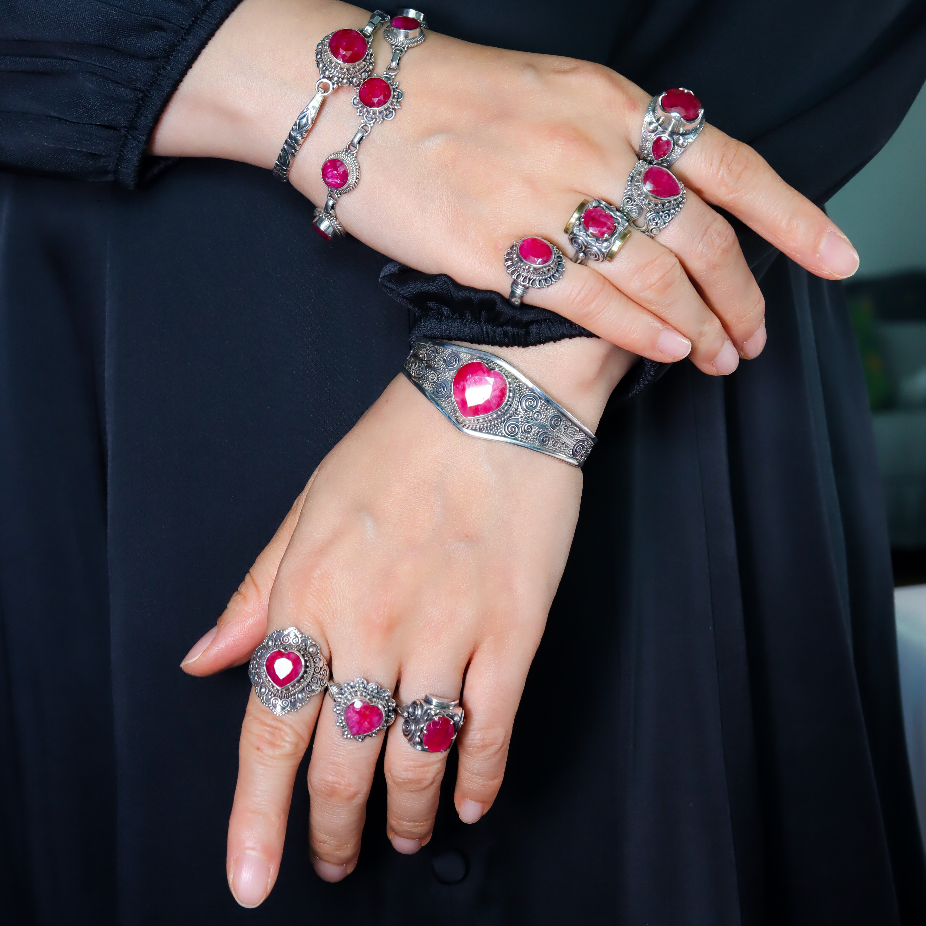 尼泊尔手工红宝石戒指S925纯银镶嵌复古宫廷风孤品小众女戒