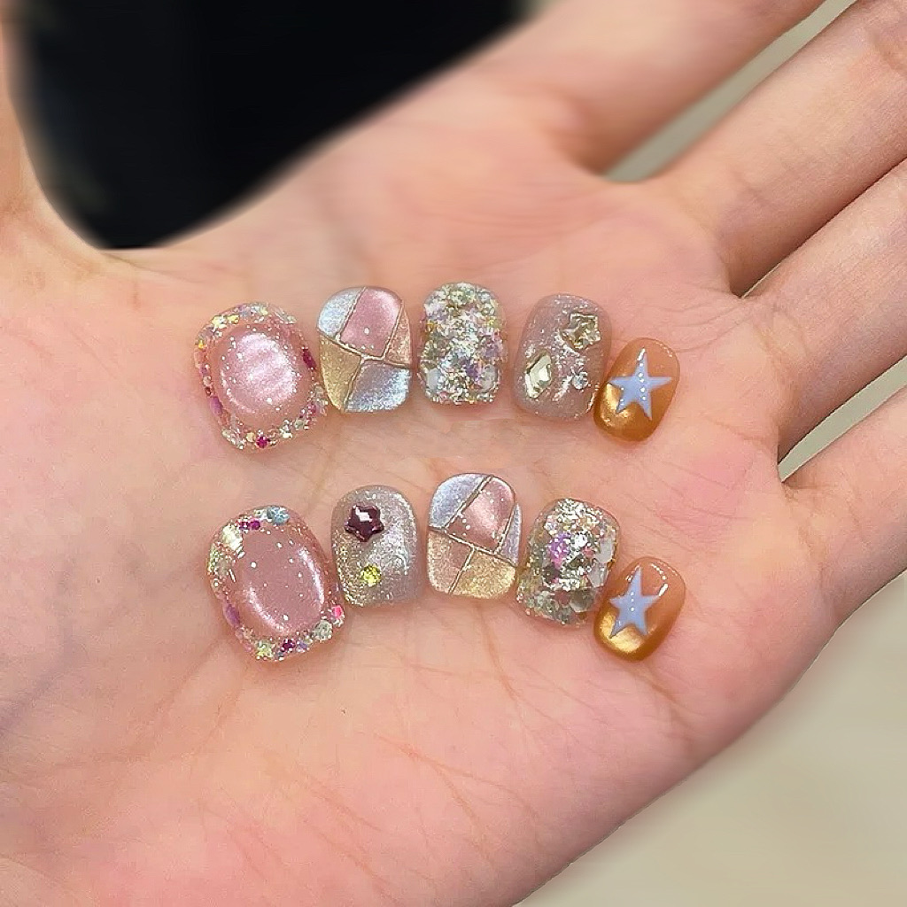 猫眼穿戴甲短款豆豆甲轻奢爆款