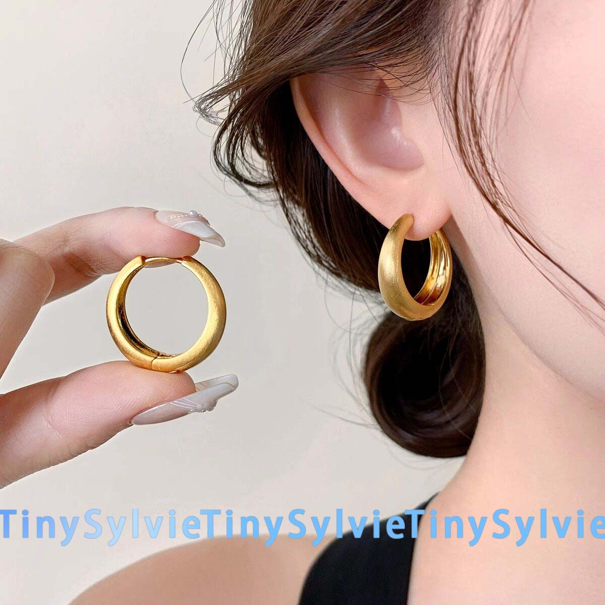 TinySylvie法式雾面磨砂耳环