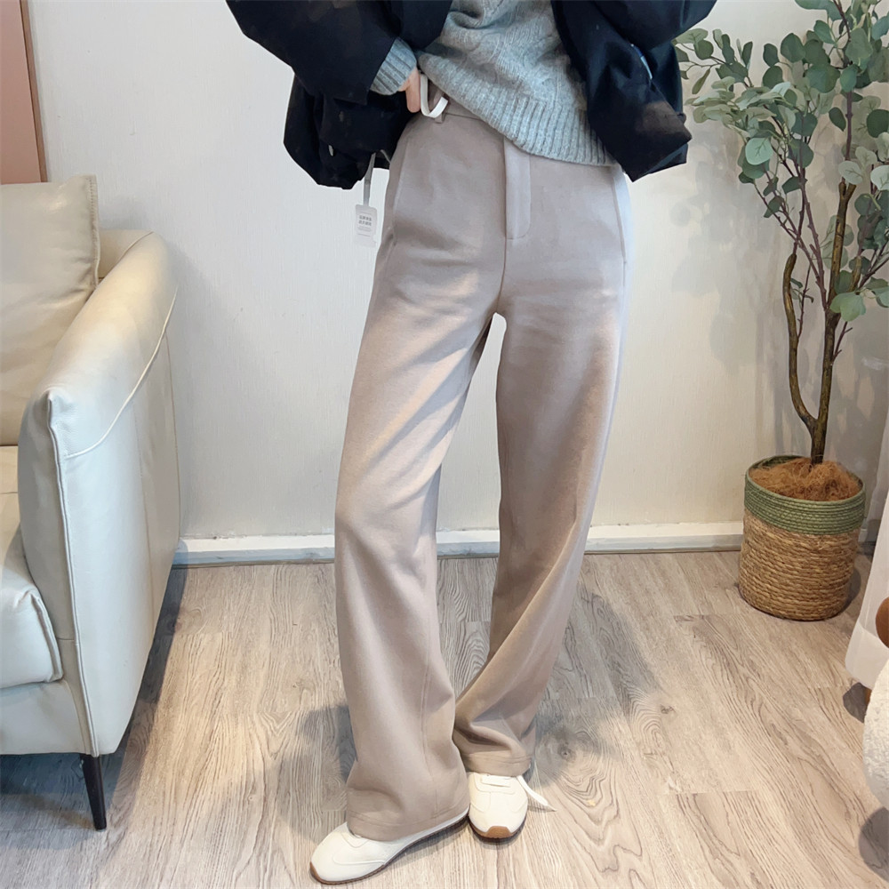 1111轻松又舒服 牦牛绒混纺胡桃色温柔感垂顺针织混纺阔腿长裤