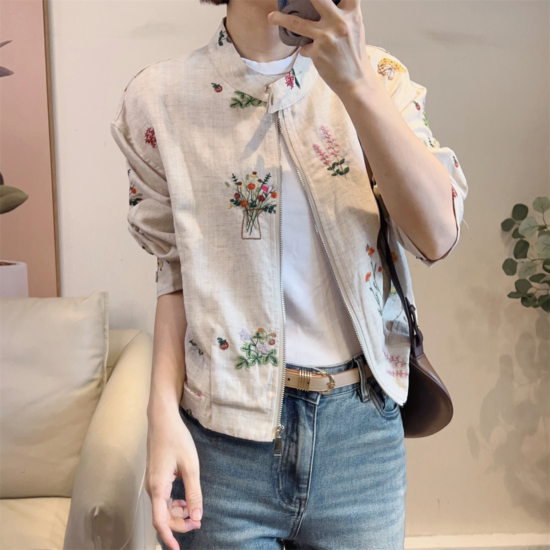 斯斯0328春天花会开亚麻混纺重工刺绣随意感花花圆领复古夹克外套