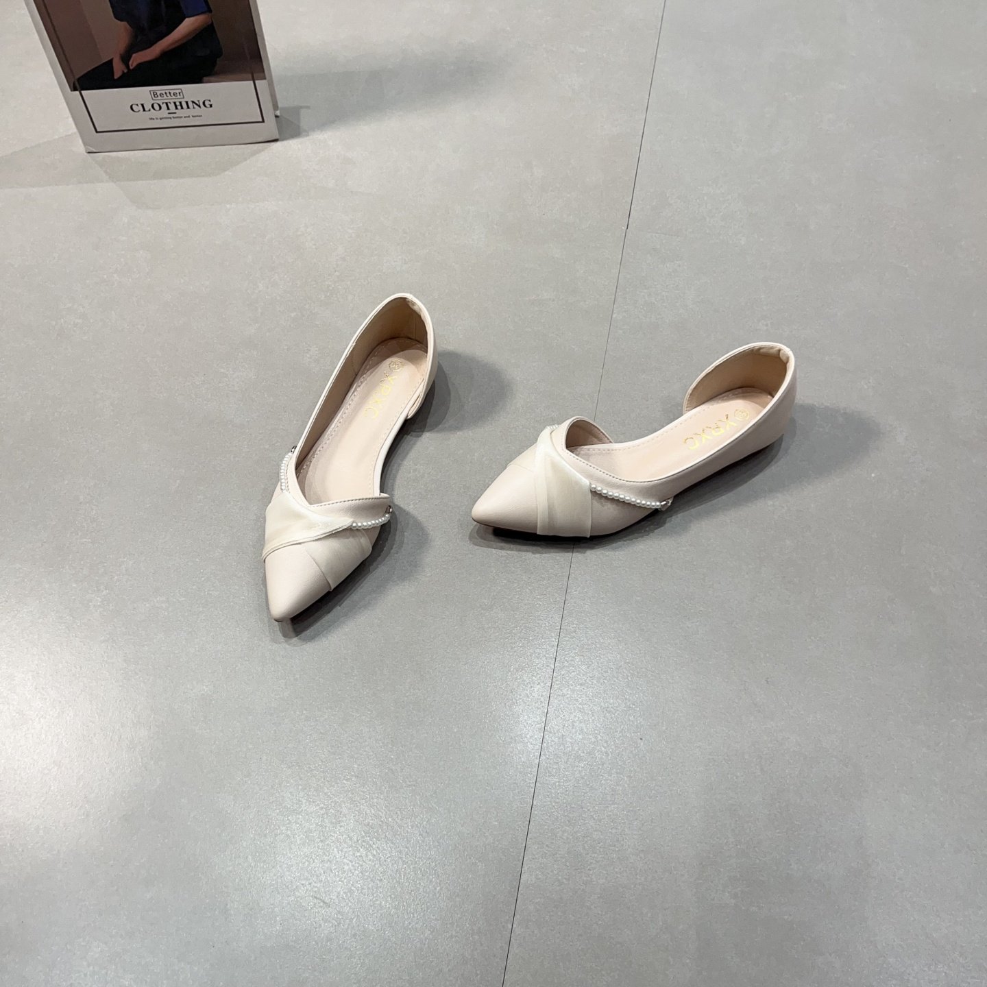 2026春夏新款法式温柔风珍珠优雅女鞋尖头浅口单鞋女平底配裙子鞋,女鞋,浅口单鞋,淘宝优惠券,粉丝福利购,淘宝优惠卷