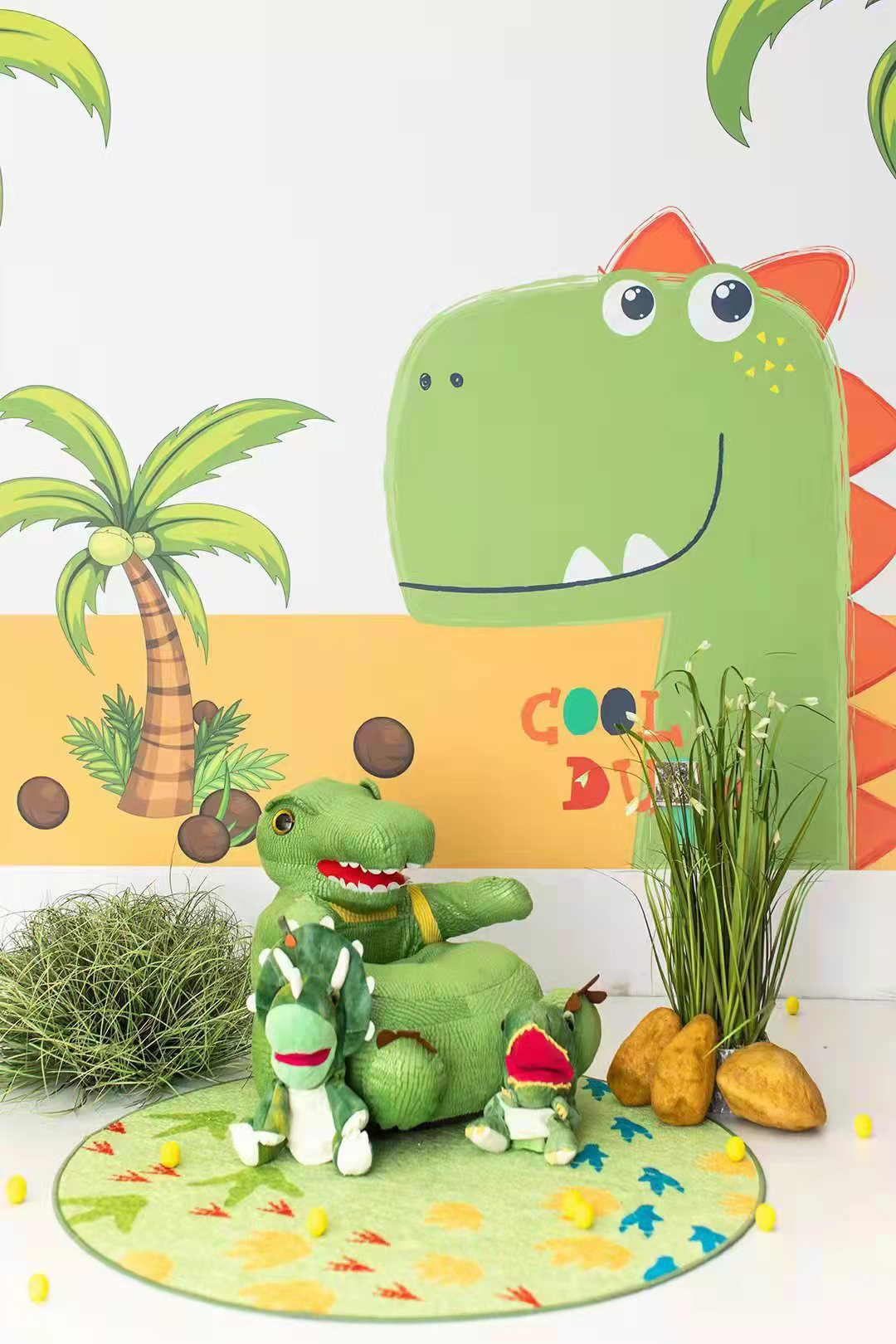 儿童实景制作摄影棚装修拍照写真新款拍照道具换装馆实景摄影棚