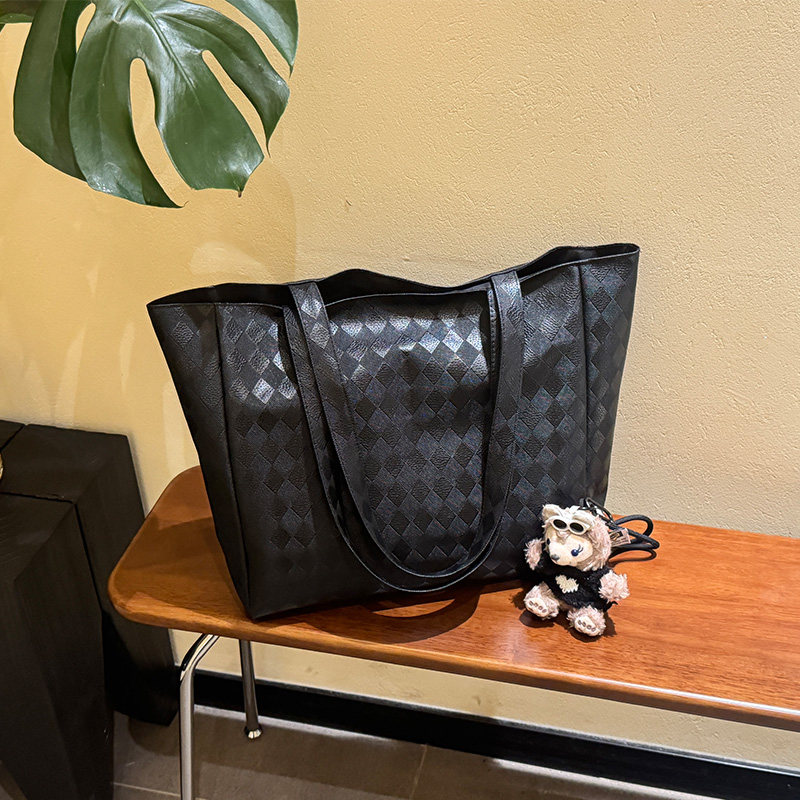 大容量2025新款大包托特包女新款包包高级时尚百搭通勤单肩女包,箱包皮具/热销女包/男包,托特包,淘宝优惠券,粉丝福利购,淘宝优惠卷