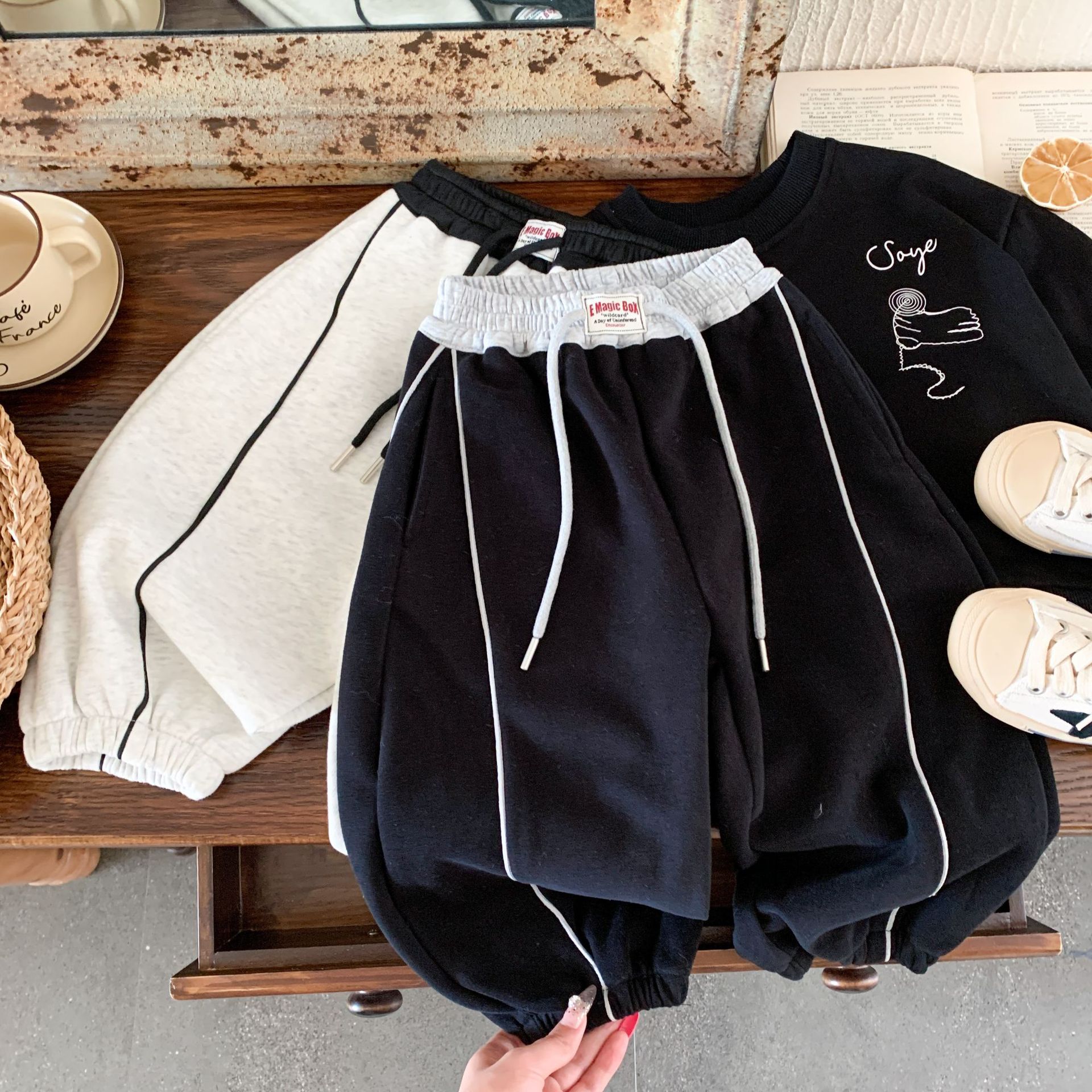 韩国童装秋季新款儿童韩版拼色裤子男宝秋装卫裤小孩长裤