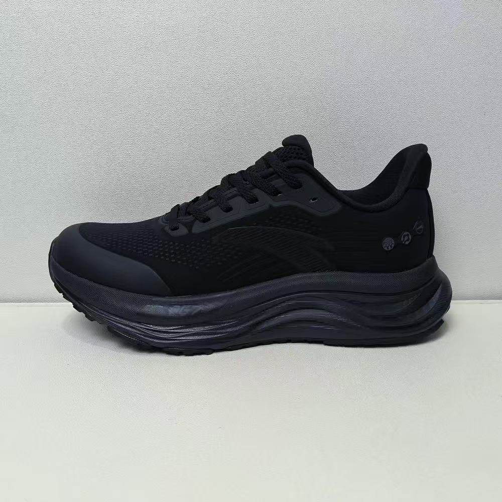 安踏旅步V2PG7男子减震跑鞋