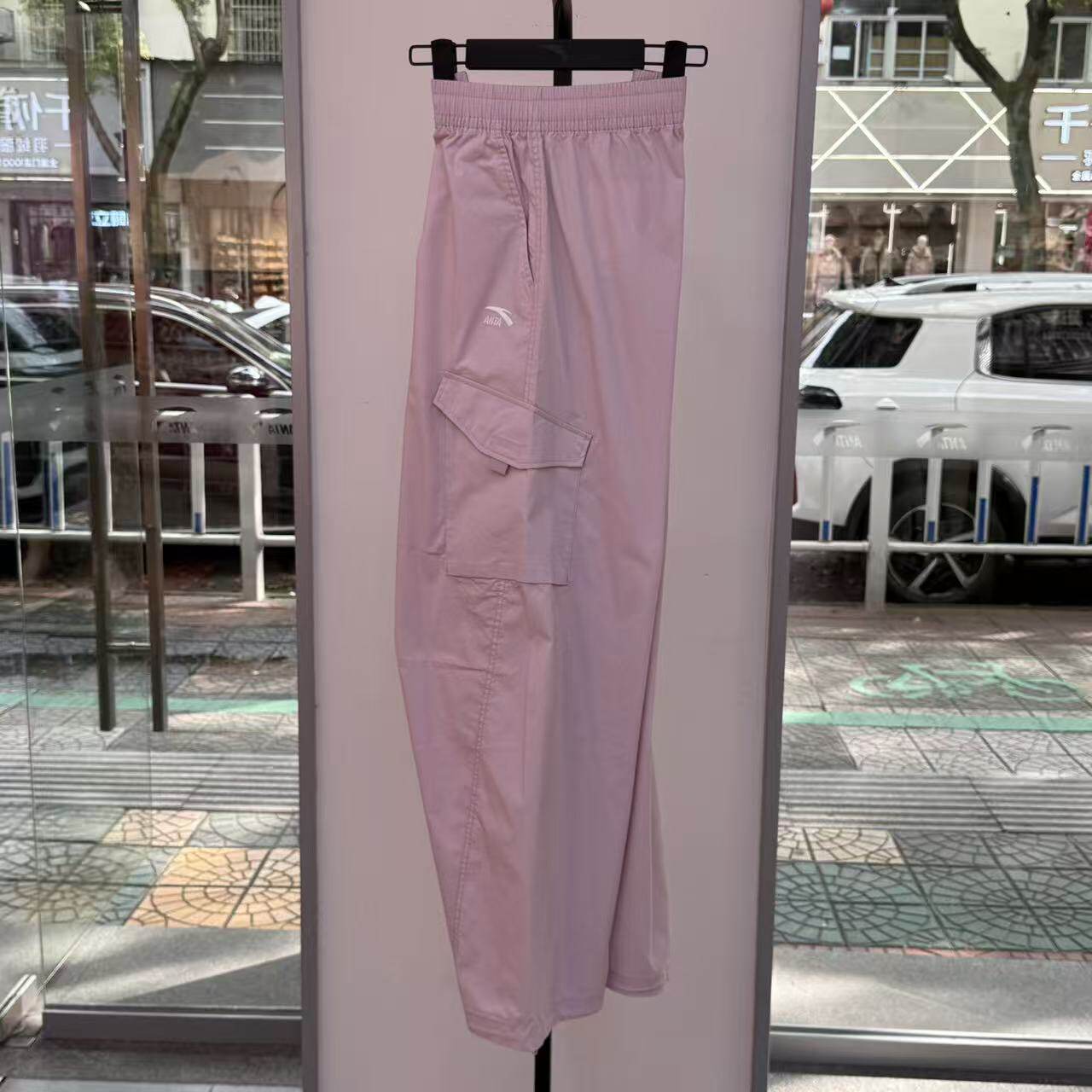 安踏伞兵裤女2026夏季薄款阔腿工装直筒休闲裤运动长裤162628506