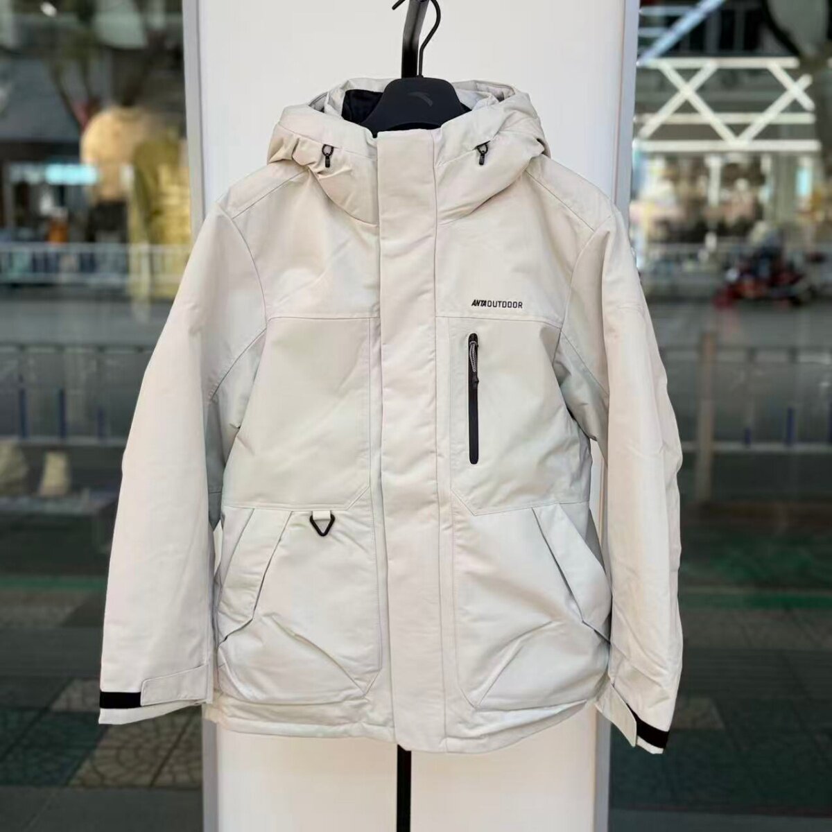 安踏户外系列2025冬新品男子防风防泼水运动中长羽绒服152546911