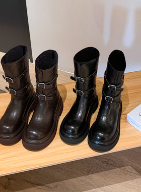 【sheii苏茵茵】吴宣仪同款6cm厚底机车中高筒皮扣子靴女骑士短靴