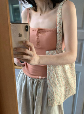 Hers一勺甜夏季韩系纯欲风基础款百搭蕾丝吊带半排扣背心女80405