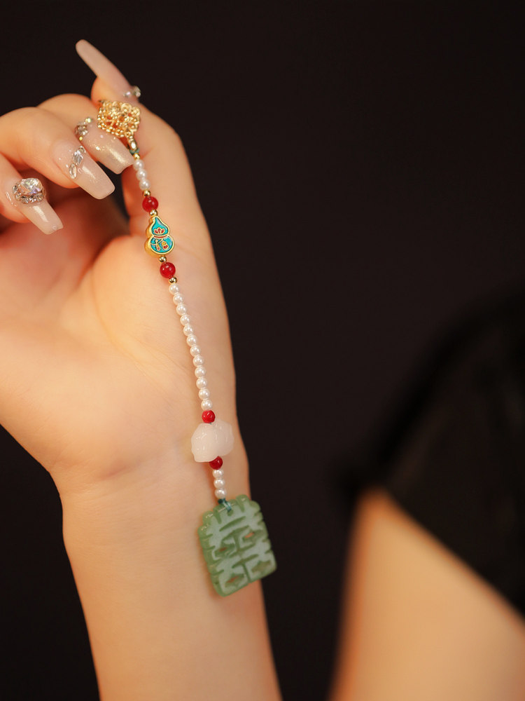 골동품 펜던트 HANFU 플래킷 고급 옥 치파오 버클 액세서리 중국 술 펜던트 여성용 브로치