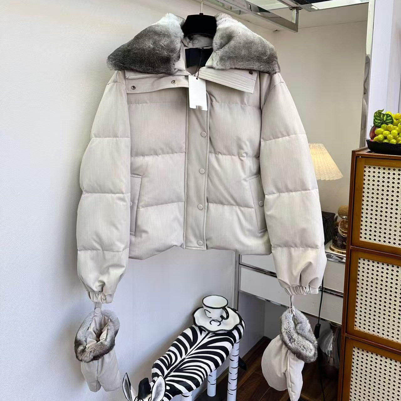 好漂亮好漂亮毛领鹅绒羽绒外套女2025年冬季新款短上衣宽松休闲潮