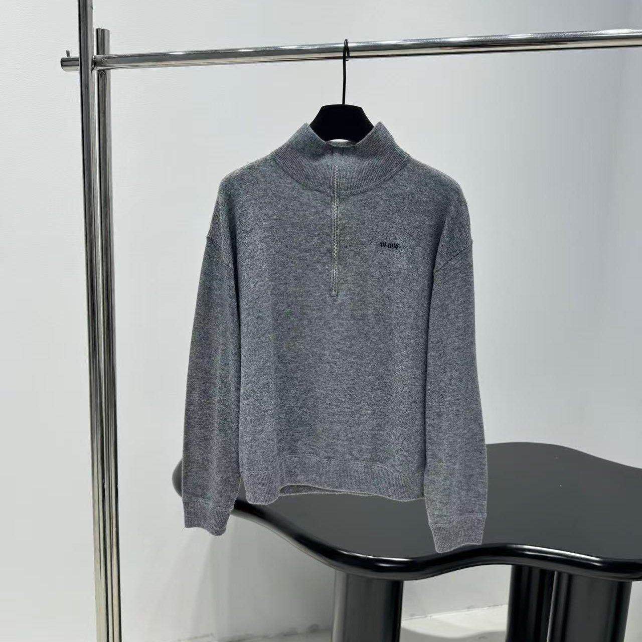 好漂亮好漂亮针织背心女2025年冬季新款打底衫宽松休闲上衣时尚潮