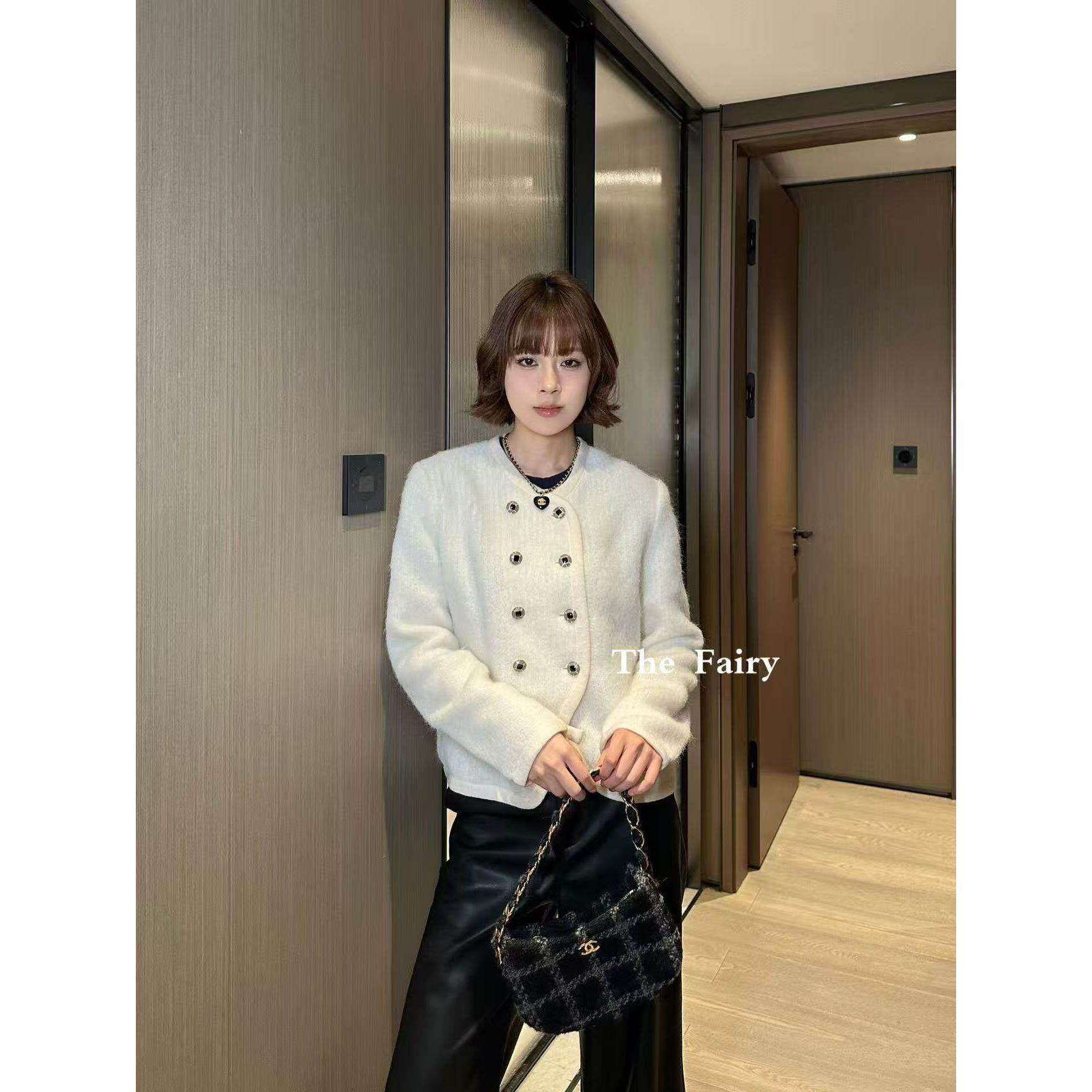 好漂亮双排扣马海毛针织开衫外套女2025年冬季新款短上衣热销