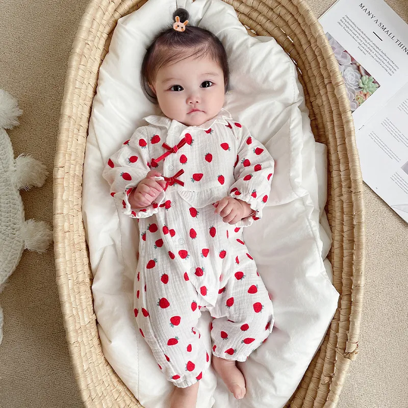 2025春季纯棉连体衣新生韩版印花爬服婴儿棉纱连身哈衣春秋装9515