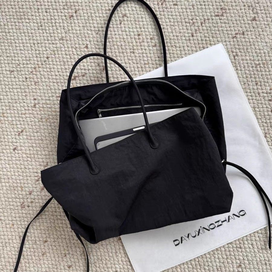 韩系大容量多隔层手提单肩包黑色极简尼龙托特包电脑包旅行收纳包,箱包皮具/热销女包/男包,通用款女包,淘宝优惠券,粉丝福利购,淘宝优惠卷